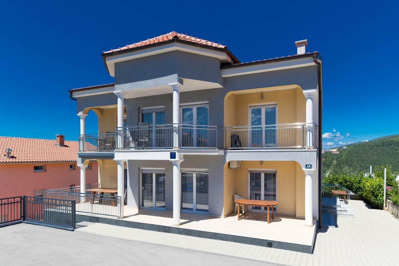 Moderne Souterrainwohnung Crikvenica Exterior photo
